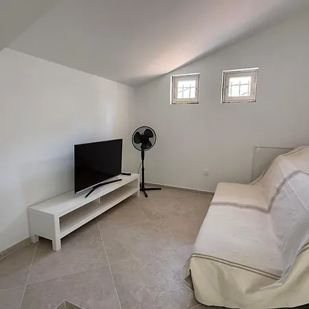 Magnifique Moderne Avec Piscine, A 900m De La Mer, 8 Couchages, 4 Chambres, 2sdb, 2wc, Parking, Garage